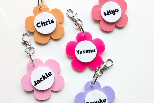 Simple Daisy Custom Name KeyChains